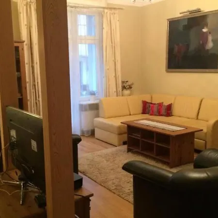 Spacious Apartment In The Heart Of Sopot Apartman