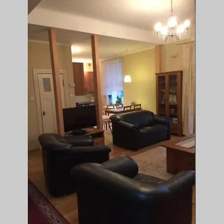 Spacious Apartment In The Heart Of Sopot Apartman Sopot